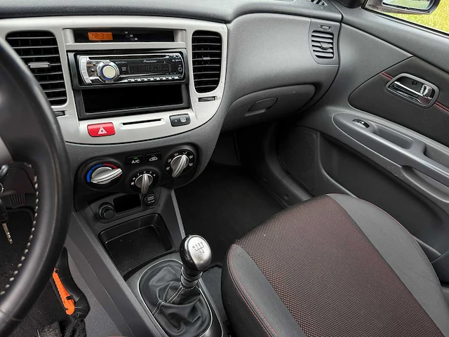 Kia rio 1.4 x-pect , 15-ghj-1 - afbeelding 2 van  19