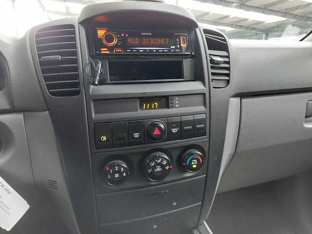Kia sorento 2.4i comfort, 12-tr-hv - afbeelding 4 van  17