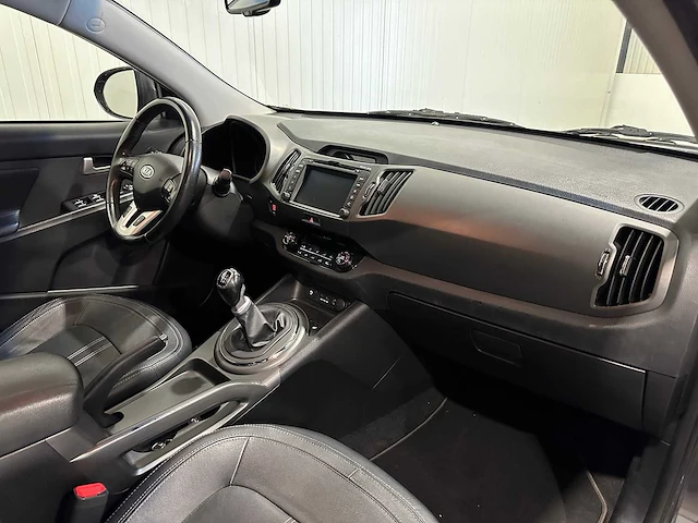 Kia sportage 1.6 gdi isg x-clusiv 82-tzp-8 - afbeelding 11 van  23