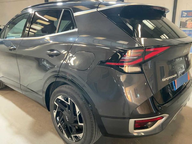 Kia sportage 1.6 plug-in hybrid gt-line premium 4wd 2022 - afbeelding 21 van  29