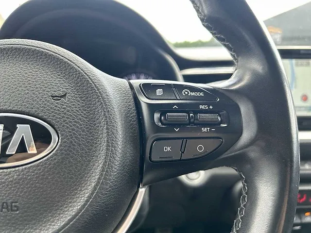 Kia stonic 1.0 t-gdi dynamicline | zs-905-j - afbeelding 7 van  24