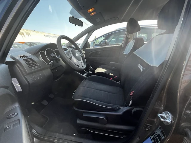 Kia venga 1.4i access 90, 2012 - afbeelding 7 van  28