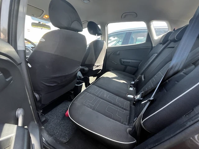 Kia venga 1.4i access 90, 2012 - afbeelding 9 van  28