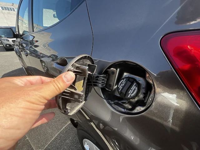 Kia venga 1.4i access 90, 2012 - afbeelding 10 van  28
