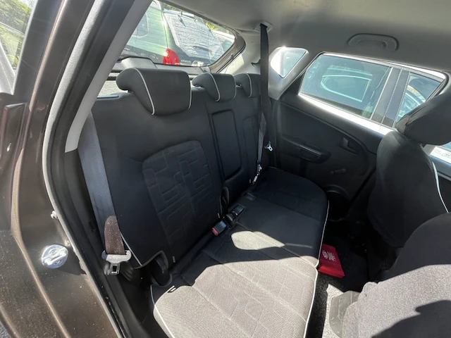 Kia venga 1.4i access 90, 2012 - afbeelding 13 van  28