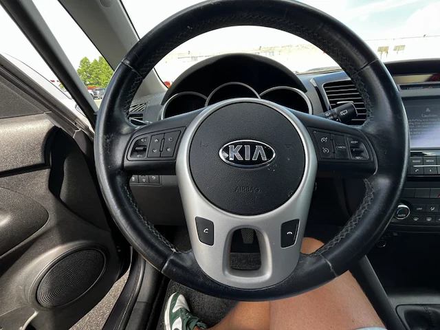 Kia venga 1.4i mind 90,2015 - afbeelding 3 van  45