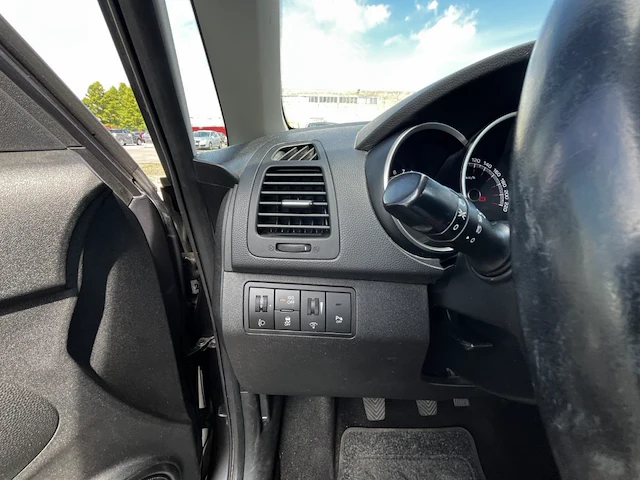 Kia venga 1.4i mind 90,2015 - afbeelding 4 van  45