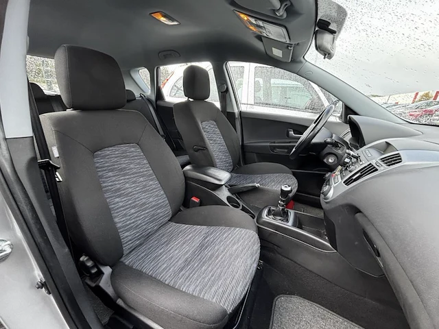 Kia,2007 - afbeelding 13 van  34