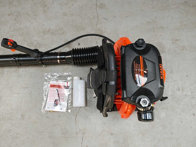 Kibani - bladblazer 63cc - afbeelding 14 van  15