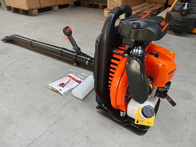 Kibani - bladblazer 63cc - afbeelding 6 van  15