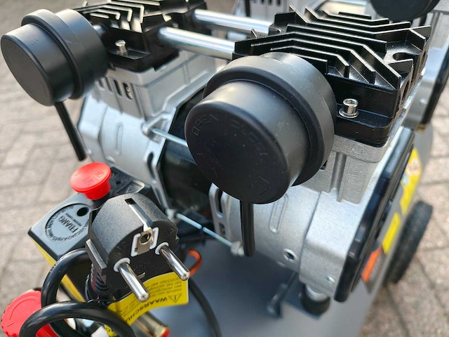 Kibani - olievrije compressor - afbeelding 4 van  15