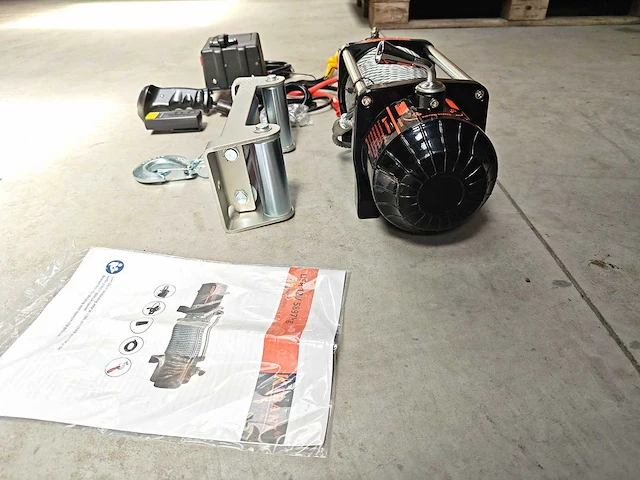 Kibani wplw13000c kabellier 12 volt 5897kg - afbeelding 15 van  20