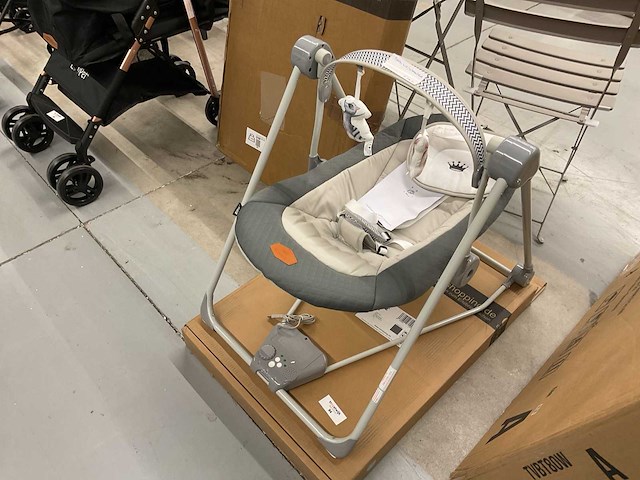 Kidiz baby automatisch wip/schommelstoel - afbeelding 1 van  4