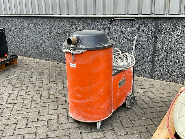 Kiekens c-335 industriële stofzuiger - afbeelding 1 van  5