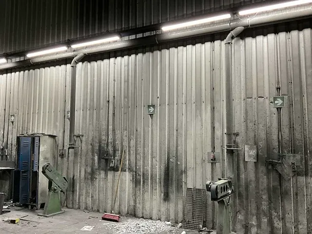 Kiekens centrale stoffilterafzuig installatie - afbeelding 16 van  24