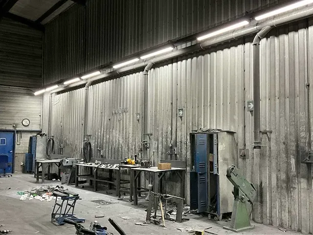 Kiekens centrale stoffilterafzuig installatie - afbeelding 17 van  24