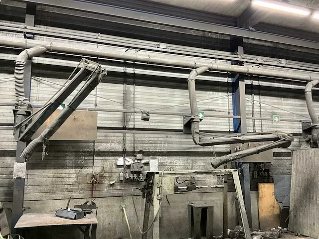 Kiekens centrale stoffilterafzuig installatie - afbeelding 24 van  24