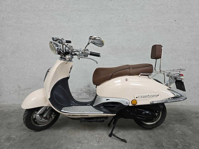 Killerbee - snorscooter - custom - 4t 25km uitvoering f201xs - afbeelding 1 van  7