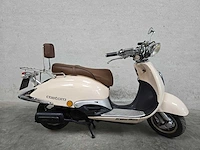 Killerbee - snorscooter - custom - 4t 25km uitvoering f201xs - afbeelding 2 van  7