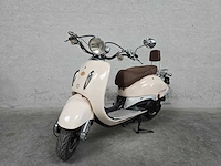 Killerbee - snorscooter - custom - 4t 25km uitvoering f201xs - afbeelding 3 van  7