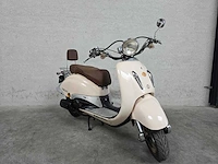 Killerbee - snorscooter - custom - 4t 25km uitvoering f201xs - afbeelding 4 van  7