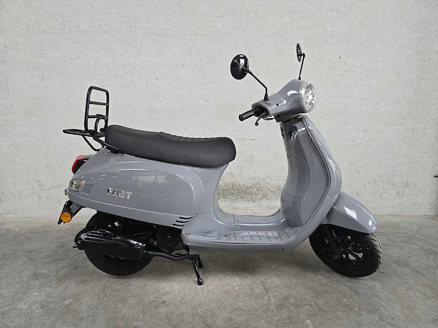Killerbee - snorscooter - vxl - 4t 25km uitvoering fdn47v - afbeelding 4 van  7