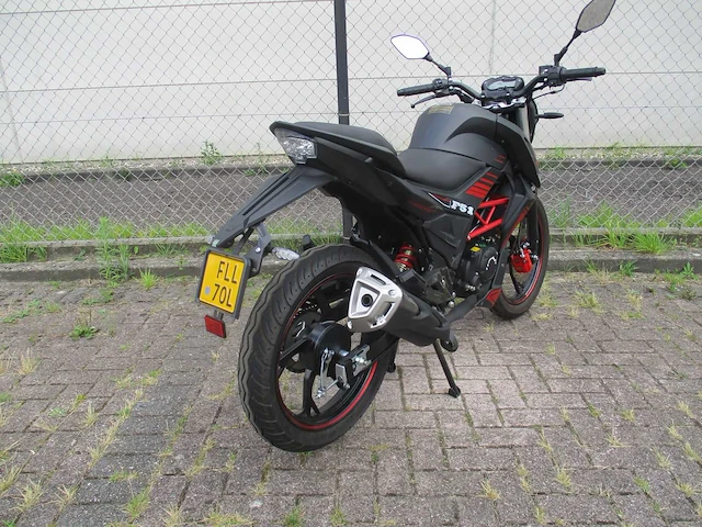 Killerbee - versnellingen bromfiets - f51 - brommer - afbeelding 9 van  11