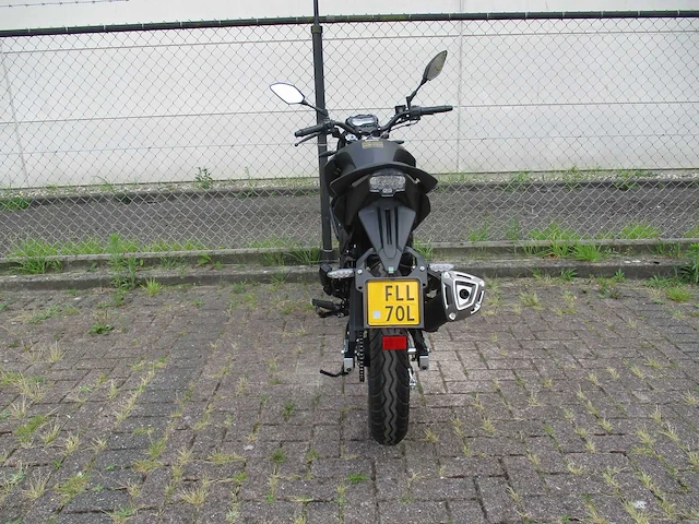 Killerbee - versnellingen bromfiets - f51 - brommer - afbeelding 10 van  11