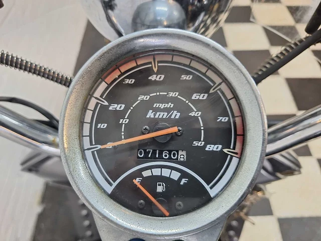 Killerbee new retro 25 km snorscooter 4takt - afbeelding 4 van  7