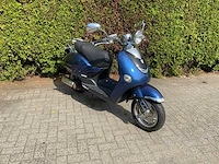Killerbee new retro scooter - afbeelding 1 van  9
