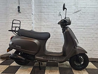 Killerbee vxl 25 km snorscooter 4takt - afbeelding 6 van  7