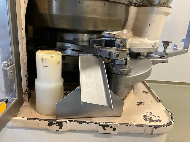 Killian rt 20 tablet persmachine - afbeelding 14 van  15