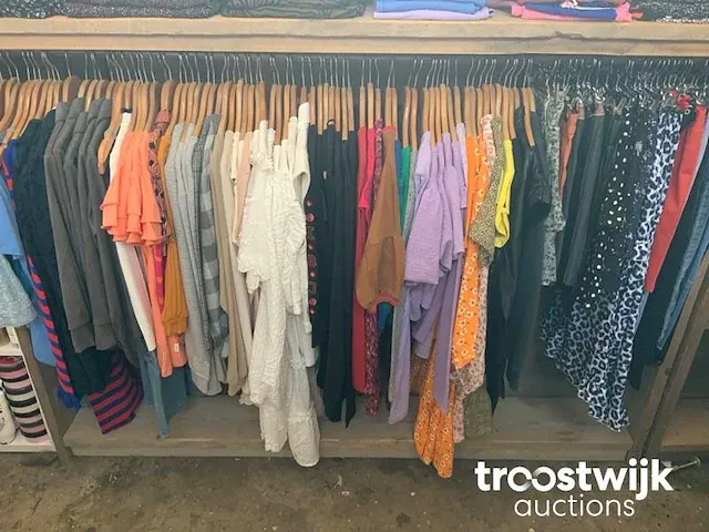 Kinderkleding diverse merken - afbeelding 1 van  4