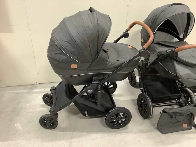 Kinderkraft kinderwagen (2x) - afbeelding 3 van  7