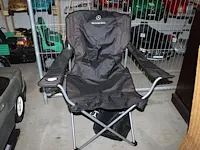 Kinderrijautomaat mercedes incompleet. werking onbekend. sleutel aanwezig. afmeting 145 x 73 cm. hoogte 70 cm - afbeelding 2 van  2