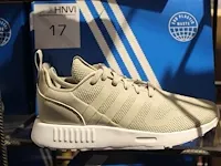 Kindersneaker adidas multix j maat 37 1/3 - afbeelding 1 van  2