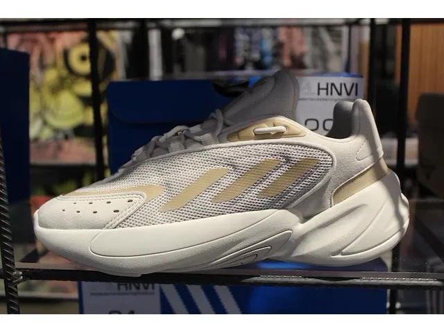 Kindersneaker adidas ozelia j maat 36 2/3 - afbeelding 2 van  2