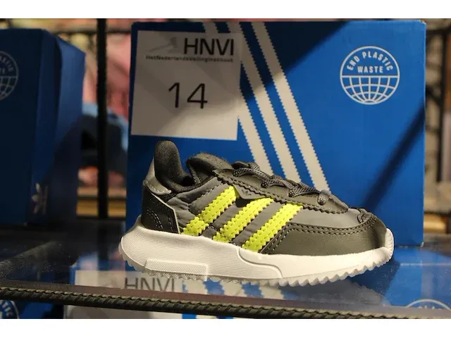 Kindersneaker adidas retropy f2 el i maat 20 - afbeelding 1 van  2