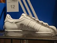 Kindersneaker adidas superstar j maat 35,5 - afbeelding 2 van  2