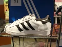 Kindersneaker adidas superstar j maat 35,5 - afbeelding 2 van  2