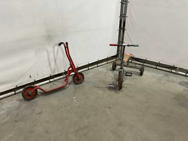 Kinderstep en driewieler - afbeelding 2 van  6