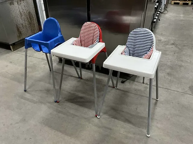 Kinderstoelen (3x) - afbeelding 1 van  5