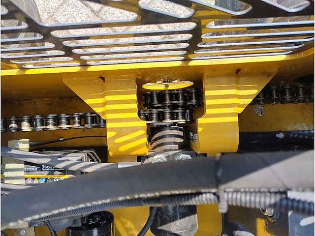 King kong - xg360 - skidsteer loader - afbeelding 17 van  35