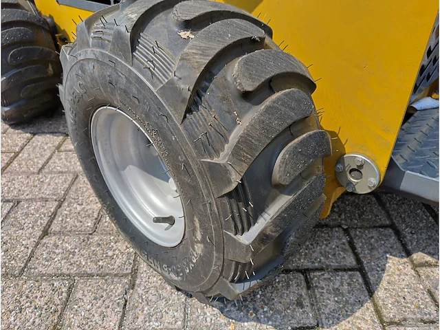 King kong - xg360 - skidsteer loader - afbeelding 24 van  35