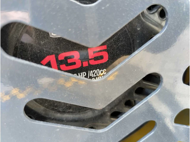 King kong - xg380 - skidsteer loader - afbeelding 21 van  28