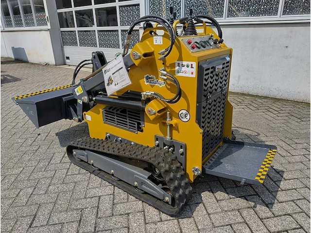King kong - xg380 - skidsteer loader - afbeelding 22 van  28
