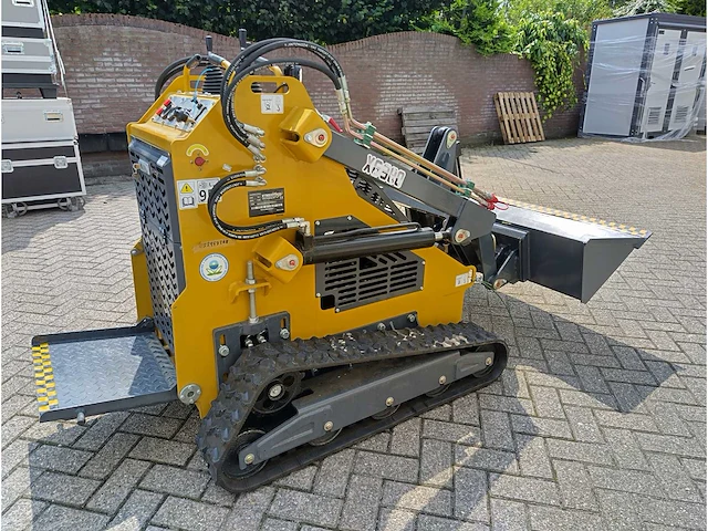 King kong - xg380 - skidsteer loader - afbeelding 25 van  28