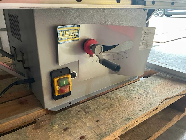 Kinzo 8e316 tafelcirkelzaagmachine - afbeelding 3 van  6