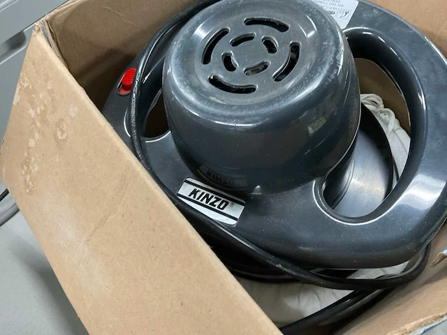 Kinzo 8e925 polijstmachine - afbeelding 4 van  5