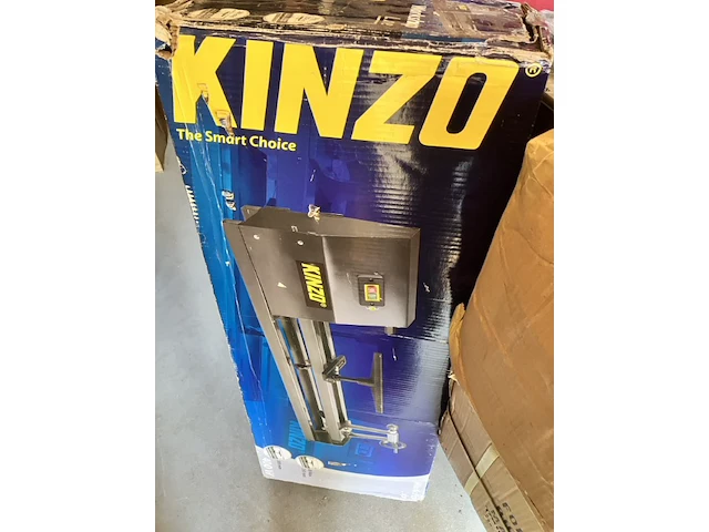 Kinzo draaibank nieuw in doos - afbeelding 1 van  5